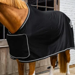 Abschwitzdecke für Siegerehrungen, Fleecedecke