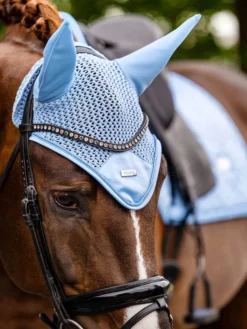 Fliegenhaube Modern Midsummer Blue, Fliegenmütze, Fliegenohren, Soundless