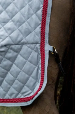 Stalldecke Show Rug mit geflochtener Kordel, 160 g, Turnierdecke