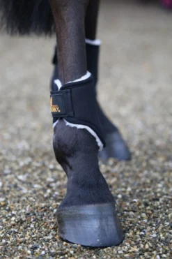 Streichkappen Turnout Boots Solimbra Short, mit Kunstfell